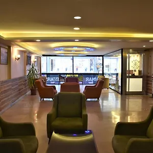 Hotel Dinar, Istanboel